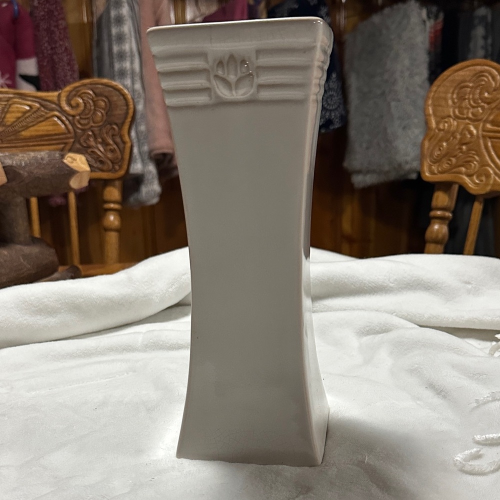 Vase Elegant White Ceramic